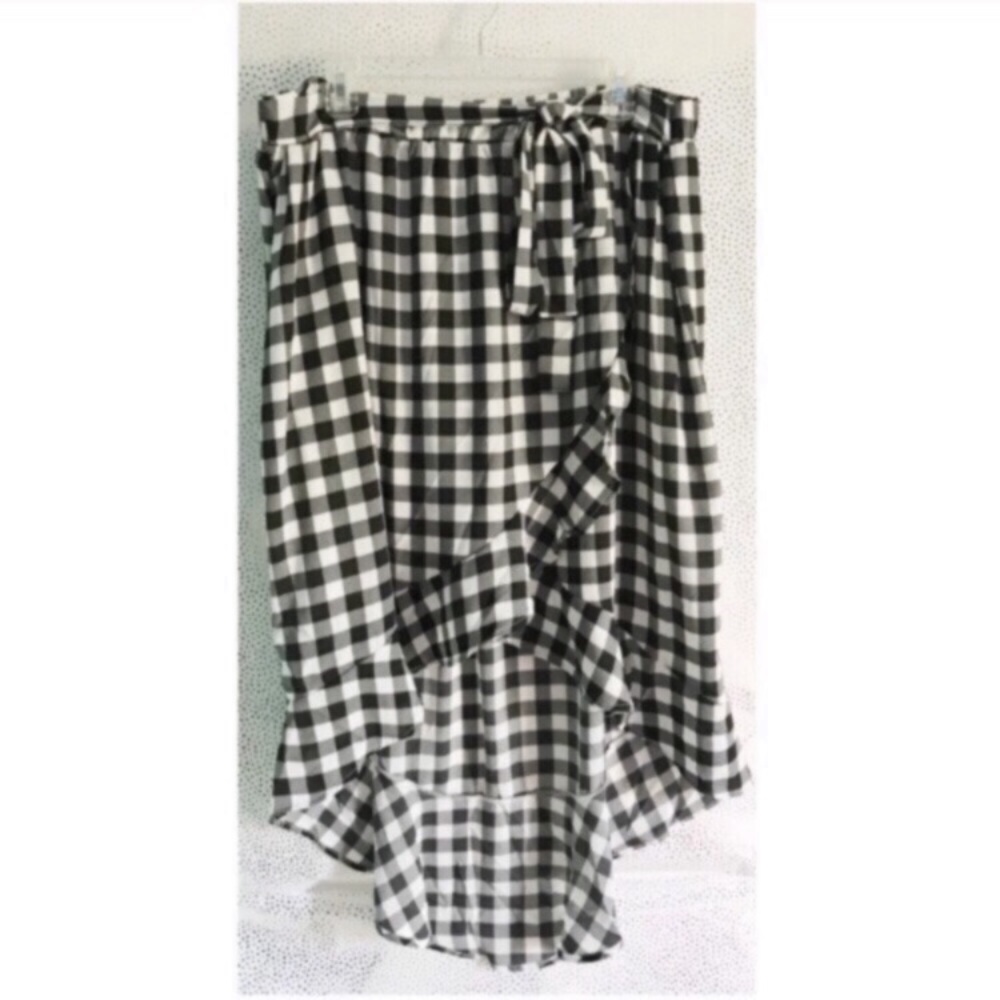 Fourteenth Place Gingham High-Low Ruffle Skirt